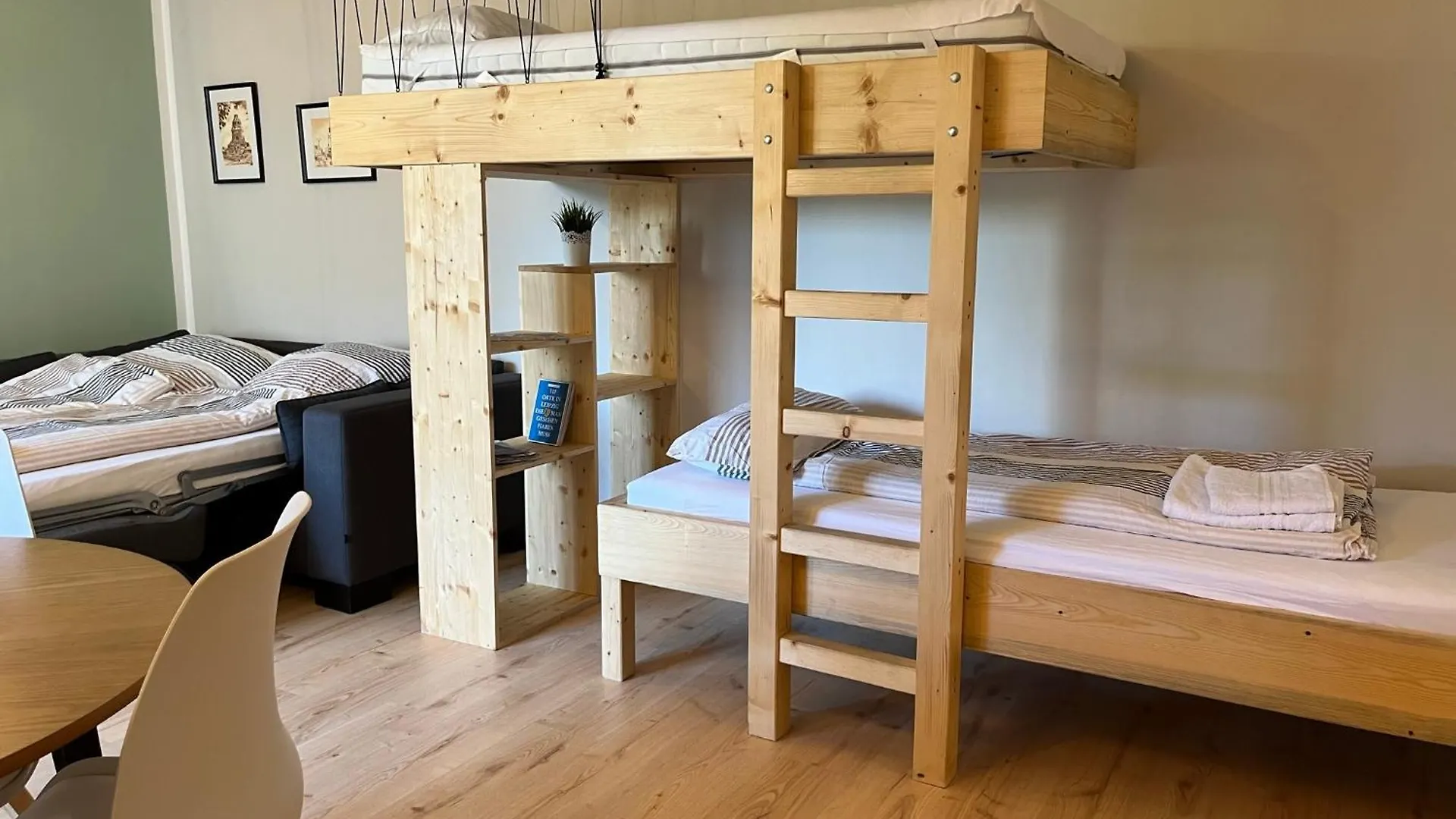 Apartment Patama Karli Suite - Zentrales City-Feeling Nahe Suedvorstadt, Uniklinik Leipzig