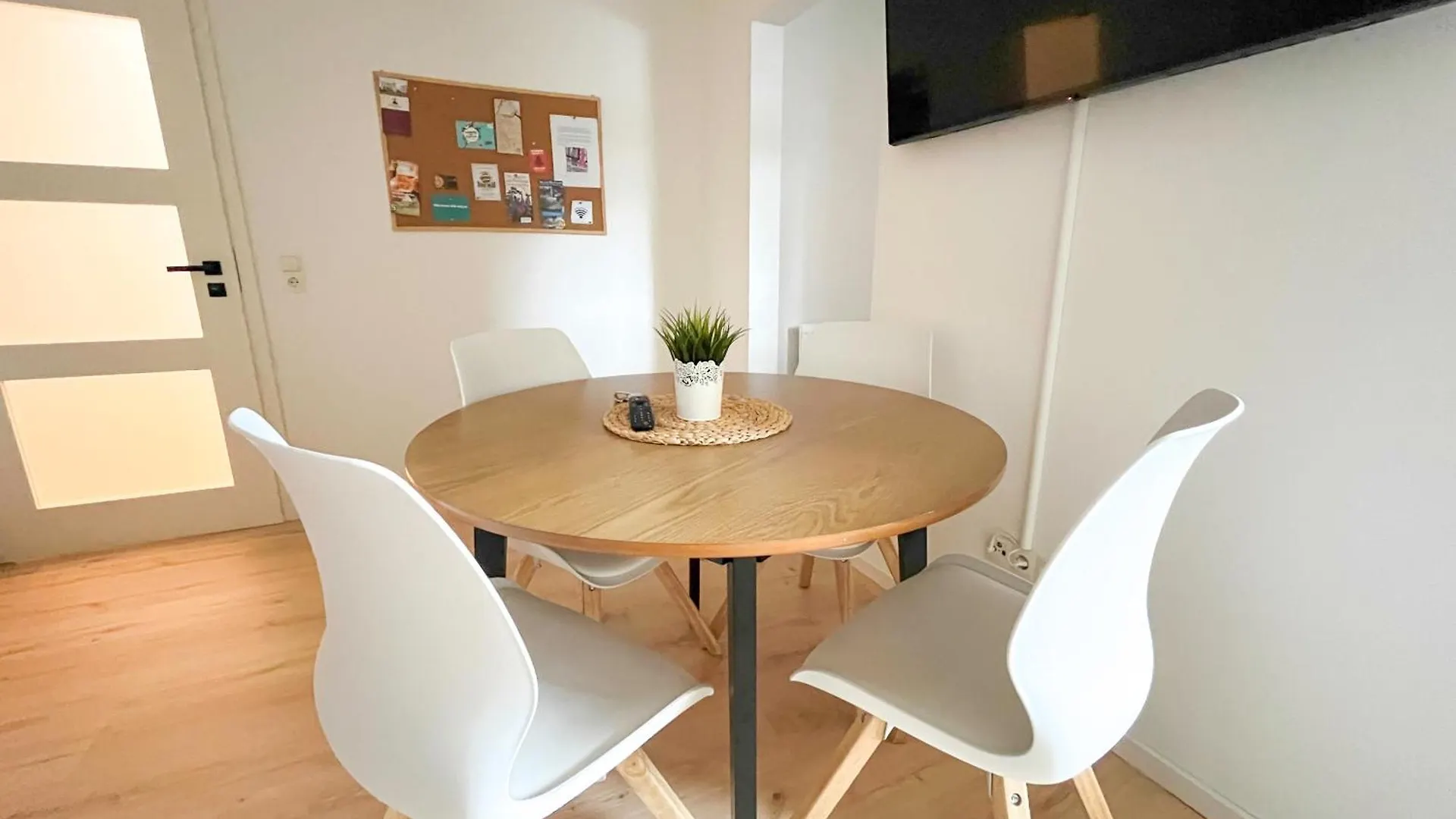 Apartment Patama Karli Suite - Zentrales City-Feeling Nahe Suedvorstadt, Uniklinik Leipzig
