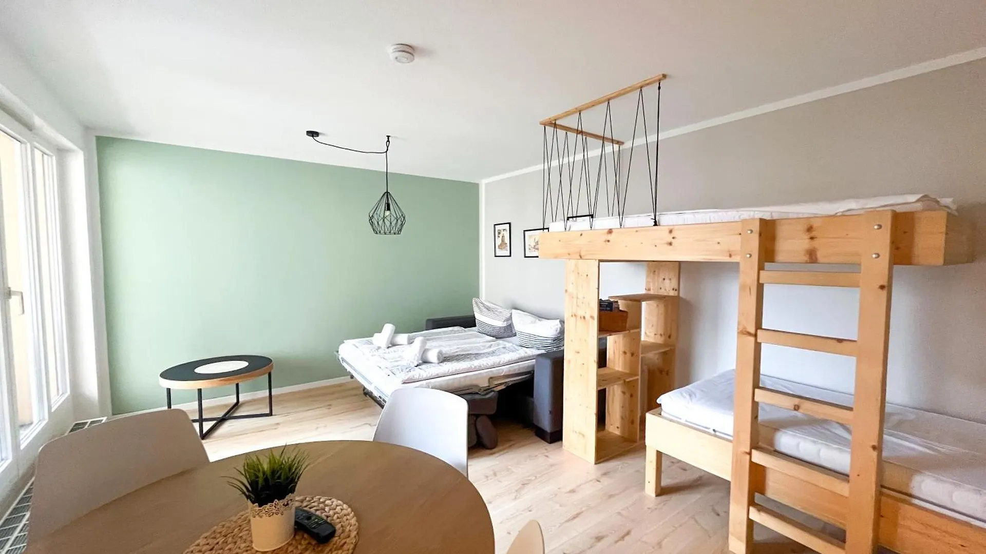 Apartment Patama Karli Suite - Zentrales City-Feeling Nahe Suedvorstadt, Uniklinik Leipzig Germany